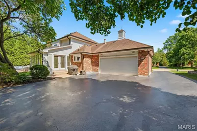 147 Saylesville Drive, Chesterfield, MO 63017 - Photo 63