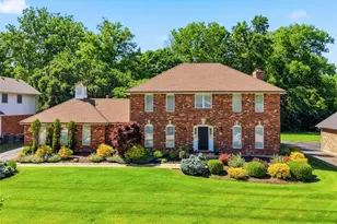 147 Saylesville Dr, Chesterfield, MO 63017 - Photo 1