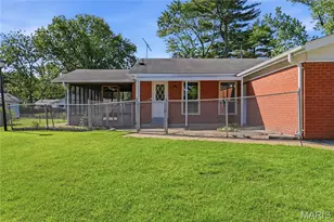 2723 Buckingham Dr, Florissant, MO 63033 - Photo 37