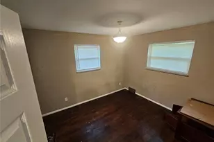 9503 Yorktown Dr, Saint Louis, MO 63137 - Photo 13