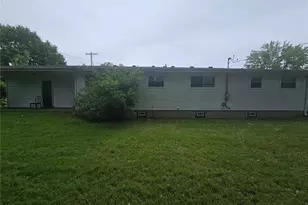 9503 Yorktown Dr, Saint Louis, MO 63137 - Photo 19