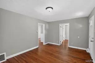 5333 Olene Dr, Saint Louis, MO 63121 - Photo 7