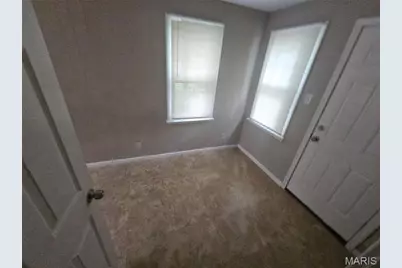 5333 Olene Drive, Saint Louis, MO 63121 - Photo 9