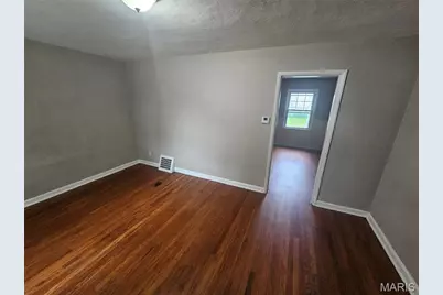 5333 Olene Drive, Saint Louis, MO 63121 - Photo 3