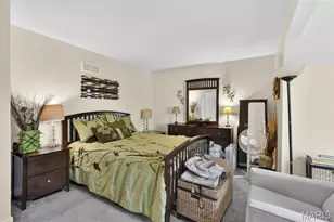 102 August Pl, Florissant, MO 63034 - Photo 33