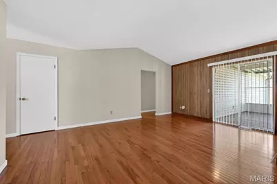 4038 N Bridge Drive, Saint Peters, MO 63376 - Photo 7