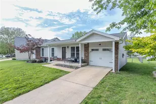 4367 Meadowgreen Estates Dr, Saint Louis, MO 63129 - Photo 3
