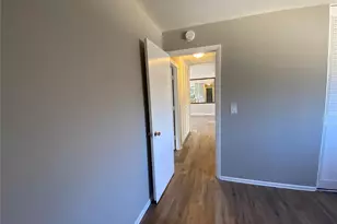 5167 Ville Maria Ln, Hazelwood, MO 63042 - Photo 11