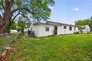 707 McClain St, Richland, MO 65556 - Photo 13