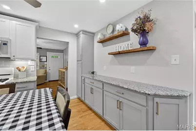 2847 Laurel View Lane, Maryland Heights, MO 63043 - Photo 7