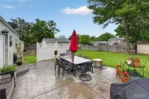 2847 Laurel View Ln, Maryland Heights, MO 63043 - Photo 25