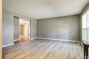 458 Queen Ann Dr, Hazelwood, MO 63042 - Photo 5
