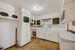 21725 Owl Dr, Lebanon, MO 65536 - Photo 11