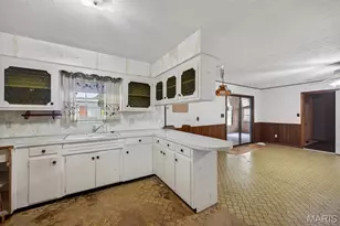21725 Owl Dr, Lebanon, MO 65536 - Photo 11