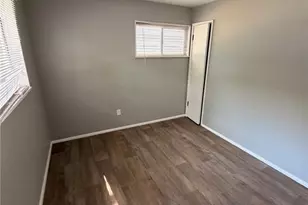10304 Earl Dr, Saint Louis, MO 63136 - Photo 13