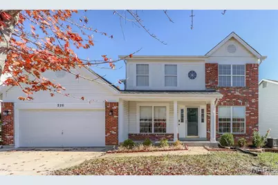 226 Cheval Square Drive, Chesterfield, MO 63005 - Photo 1