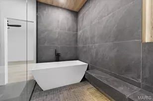 125 Crandon Dr, Saint Louis, MO 63105 - Photo 25