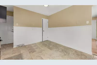 10062 Bon Oak Drive, Saint Louis, MO 63136 - Photo 11