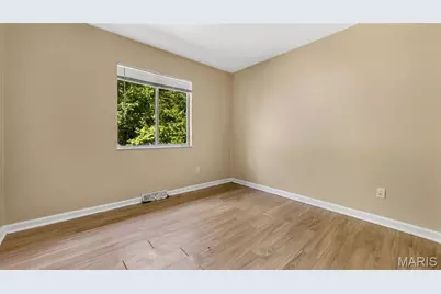 10062 Bon Oak Drive, Saint Louis, MO 63136 - Photo 3