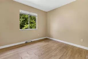 10062 Bon Oak Dr, Saint Louis, MO 63136 - Photo 3