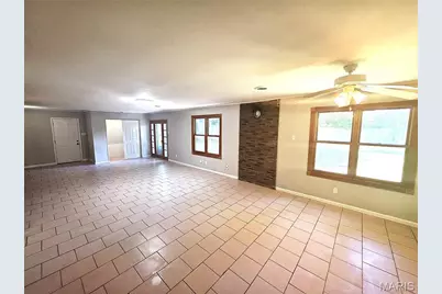 12102 McKelvey Road, Maryland Heights, MO 63043 - Photo 9