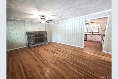 12102 McKelvey Road, Maryland Heights, MO 63043 - Photo 11
