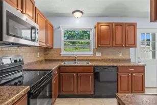 1711 E 9th St, Washington, MO 63090 - Photo 7