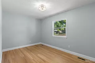 1711 E 9th St, Washington, MO 63090 - Photo 17