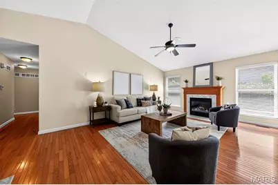 385 Birchwood Crossing Lane, Maryland Heights, MO 63043 - Photo 13