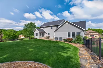 1719 Delaware Place, Cape Girardeau, MO 63701 - Photo 7