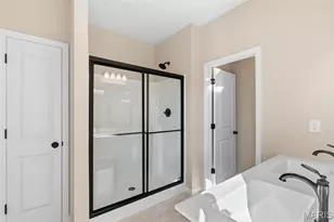 2320 Hank's Close, Washington, MO 63090 - Photo 5