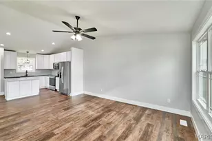 28728 Woodland Heights Dr, Warrenton, MO 63383 - Photo 11