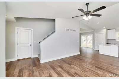 28728 Woodland Heights Drive, Warrenton, MO 63383 - Photo 9