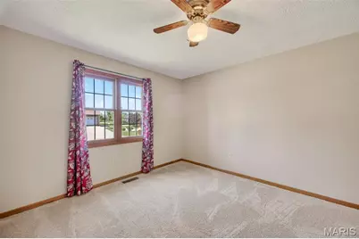 2220 Cherry Blossom Circle, Lebanon, MO 65536 - Photo 11