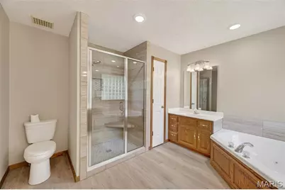 2220 Cherry Blossom Circle, Lebanon, MO 65536 - Photo 7