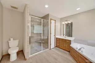 2220 Cherry Blossom Cir, Lebanon, MO 65536 - Photo 7
