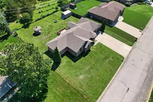 2220 Cherry Blossom Cir, Lebanon, MO 65536 - Photo 39