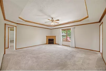 2220 Cherry Blossom Circle, Lebanon, MO 65536 - Photo 3