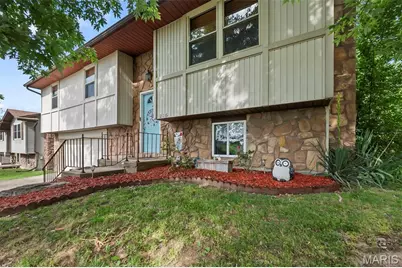 216 S Shawnee Boulevard, Jackson, MO 63755 - Photo 1