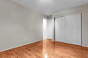 1805 Shardell Dr, Saint Louis, MO 63138 - Photo 9