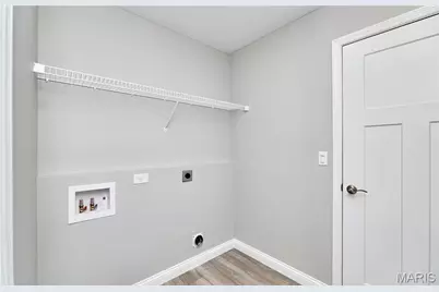 28725 Woodland Heights Drive, Warrenton, MO 63383 - Photo 23