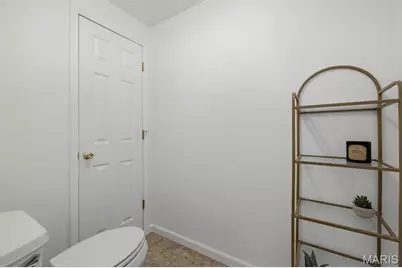 20 W Rock Creek Estates, High Ridge, MO 63049 - Photo 23