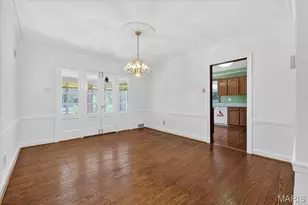 59 Middlesex Dr, Saint Louis, MO 63144 - Photo 9