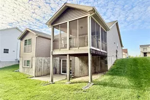 27471 Forest Ridge Ct, Warrenton, MO 63383 - Photo 5