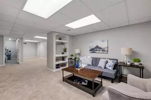 515 Golden Valley Dr, Saint Louis, MO 63129 - Photo 17