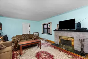 701 Garlyn Ct, Saint Louis, MO 63123 - Photo 3