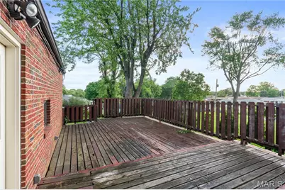 701 Garlyn Court, Saint Louis, MO 63123 - Photo 27