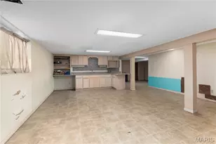 701 Garlyn Ct, Saint Louis, MO 63123 - Photo 19