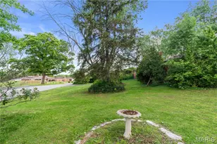 701 Garlyn Ct, Saint Louis, MO 63123 - Photo 33