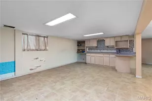 701 Garlyn Ct, Saint Louis, MO 63123 - Photo 17